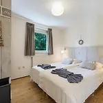 Kijkduinhuis Vila Monster